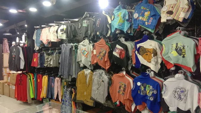 Adams Boutique